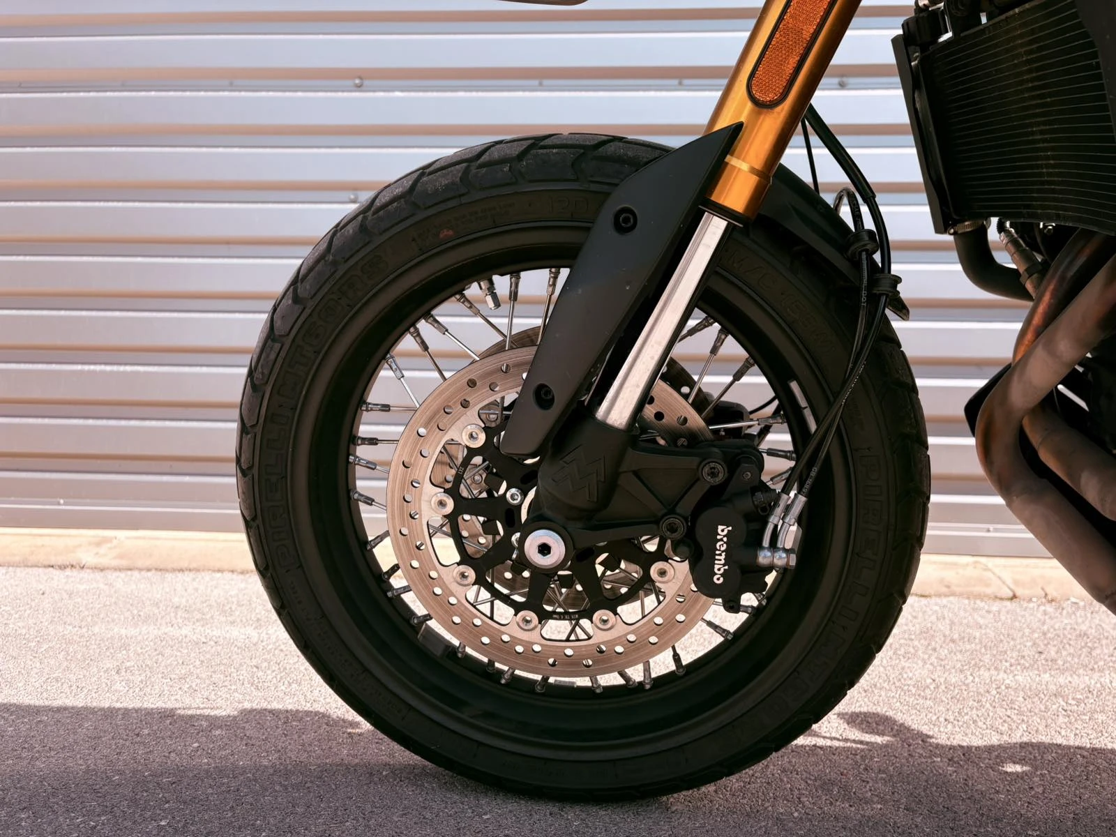 Moto Morini Seiemmezzo SCR | Mobile.bg � ����������� 12