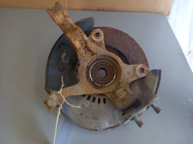 Шенкел главина преден ляв Грейт Уол Волекс Ц30 1.5Б