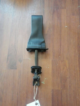 ограничителна панта врата задна дясна Фолксваген Голф 7