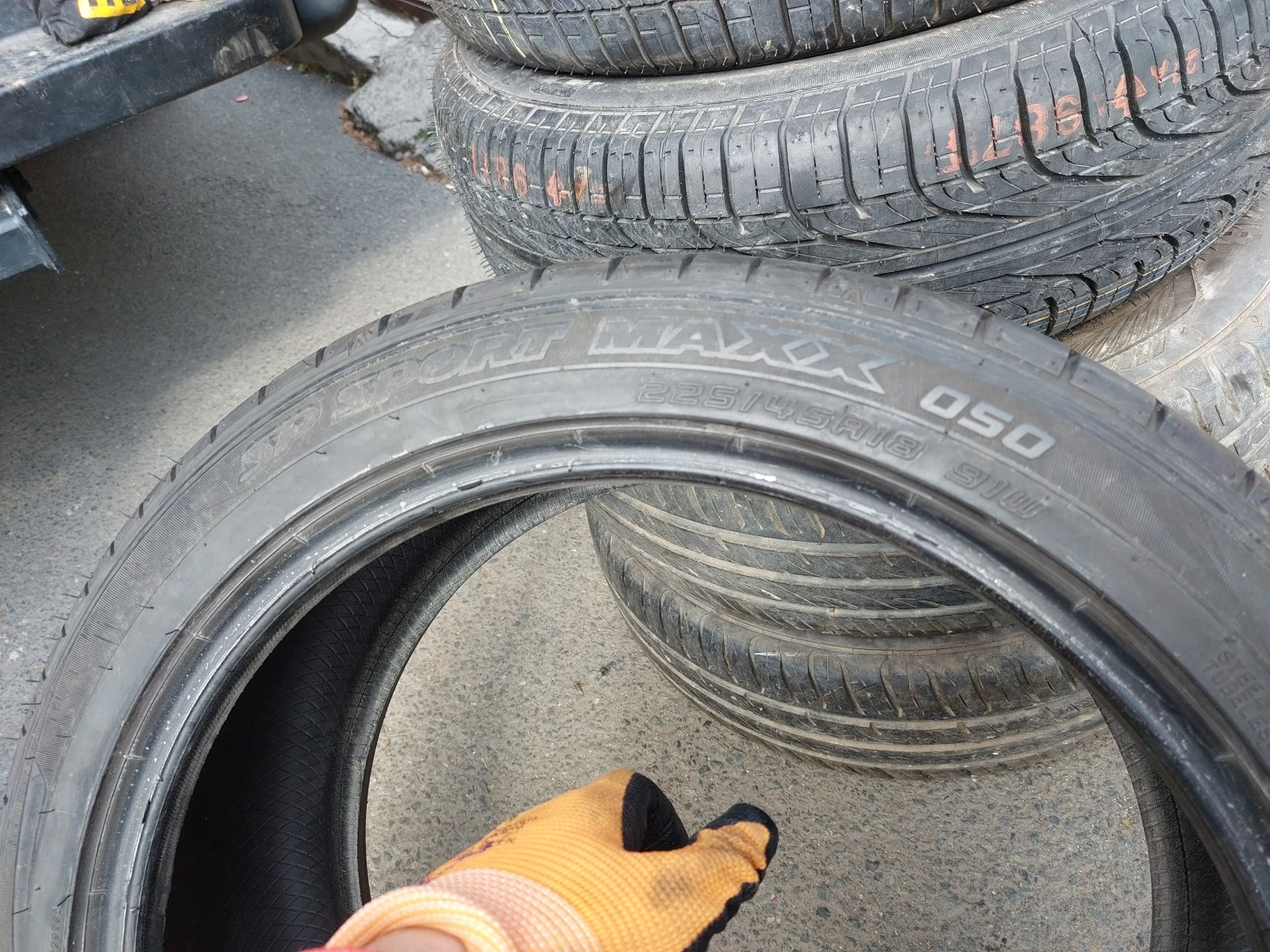 ���� 225/45R18 | Mobile.bg � ����������� 7