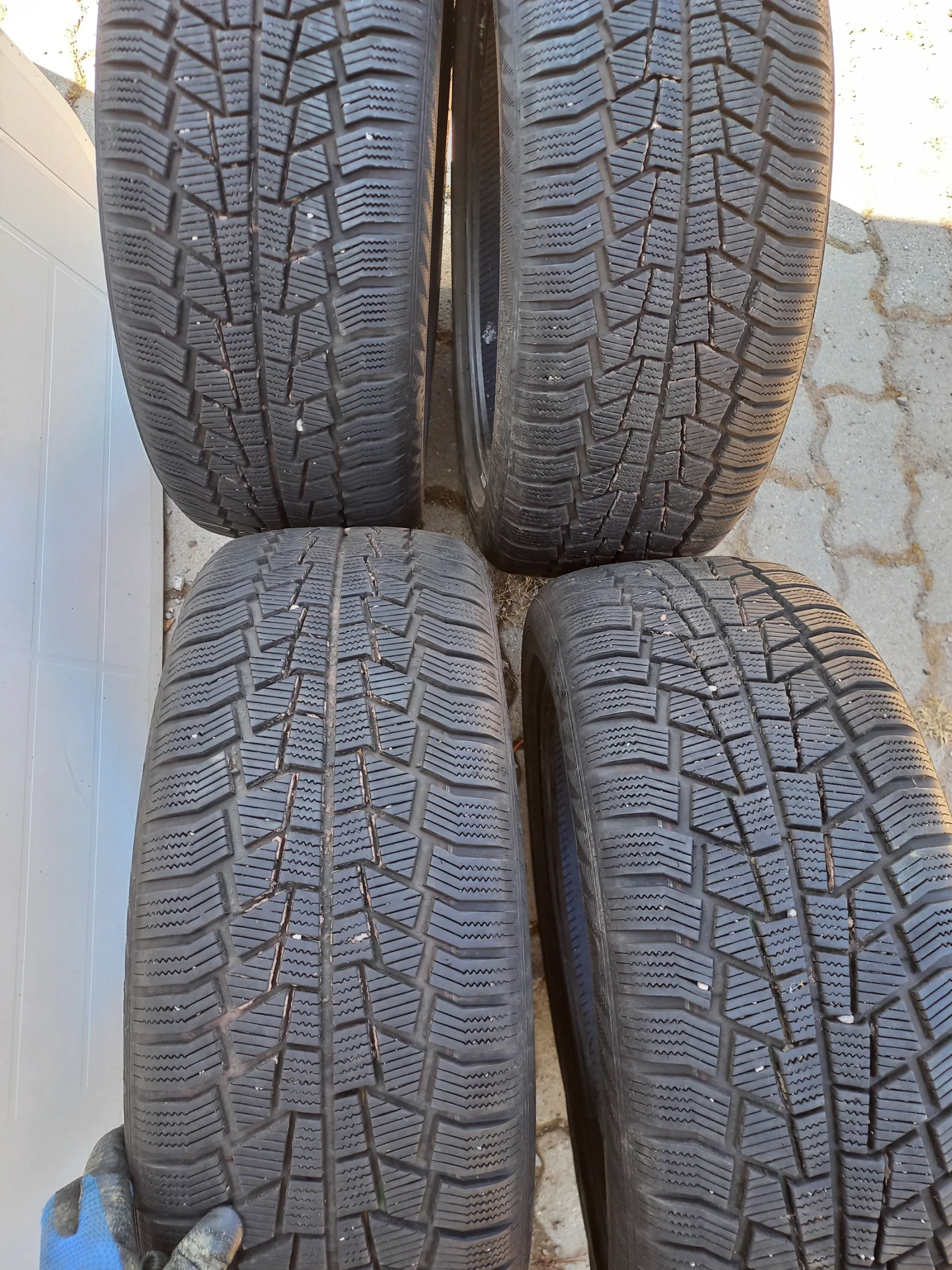  235/45R18 | Mobile.bg   1