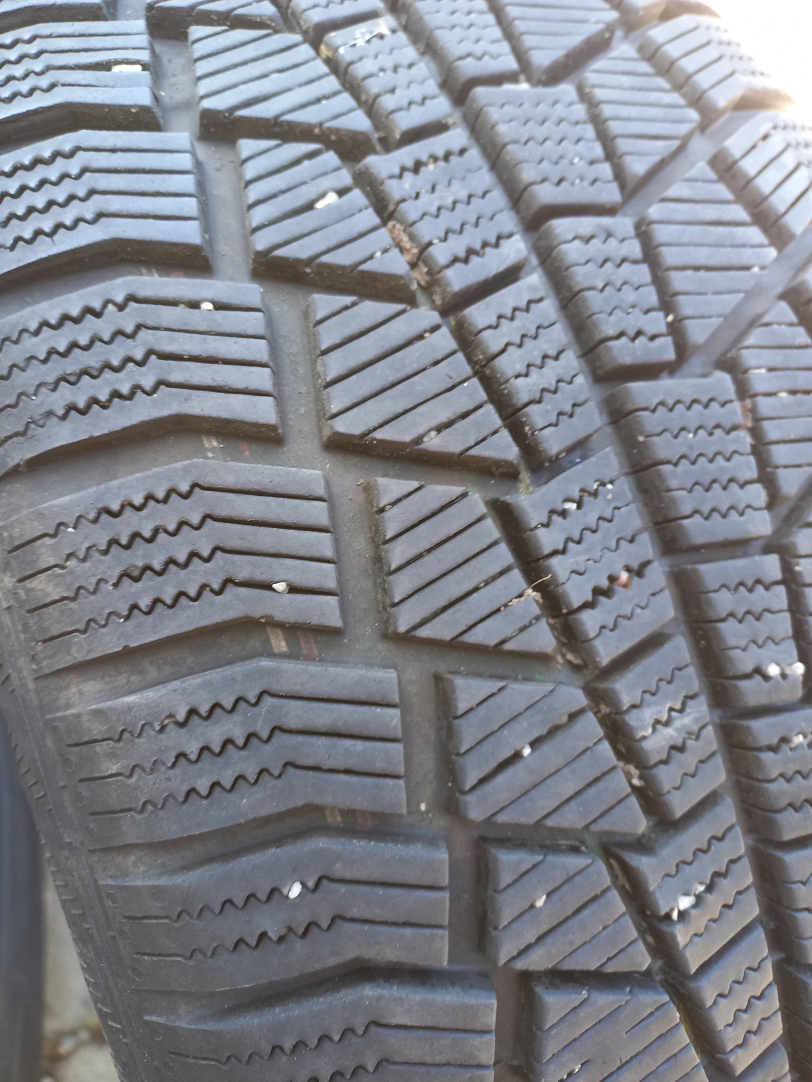  235/45R18 | Mobile.bg   2