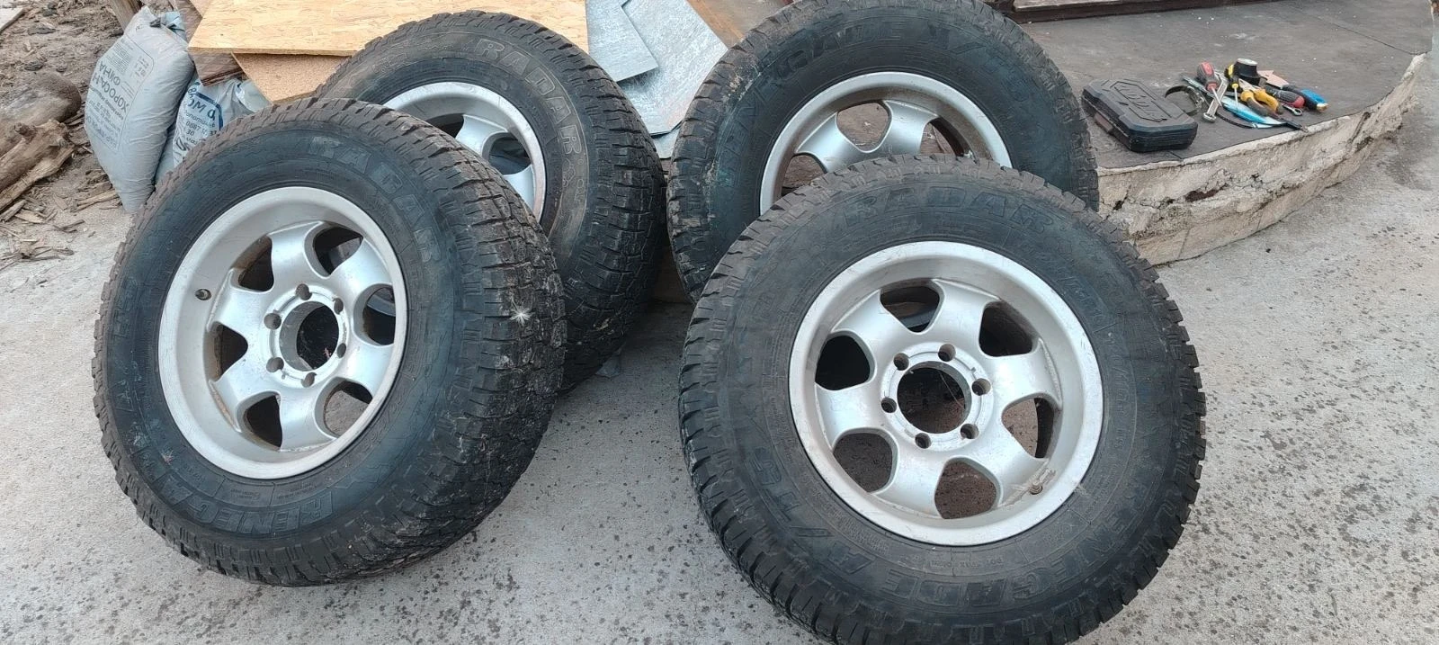���� � ������ 245/75R16 �� Mitsubishi Pajero | Mobile.bg � ����������� 1