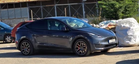     Tesla Model Y LONG RANGE