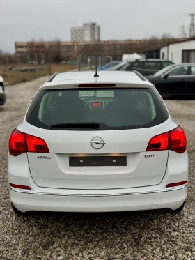 Opel Astra 1.7CDTI COSMO ИТАЛИЯ, снимка 8