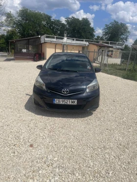 Обява за продажба на Toyota Yaris 1.3 ~11 999 лв. - изображение 1