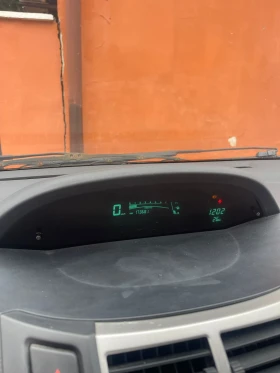 Toyota Yaris - 2000 € / 3911.66 лв. - 49533525 4