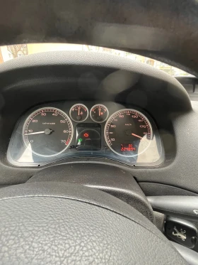 Peugeot 307 - 2000 € / 3911.66 лв. - 26079690 14