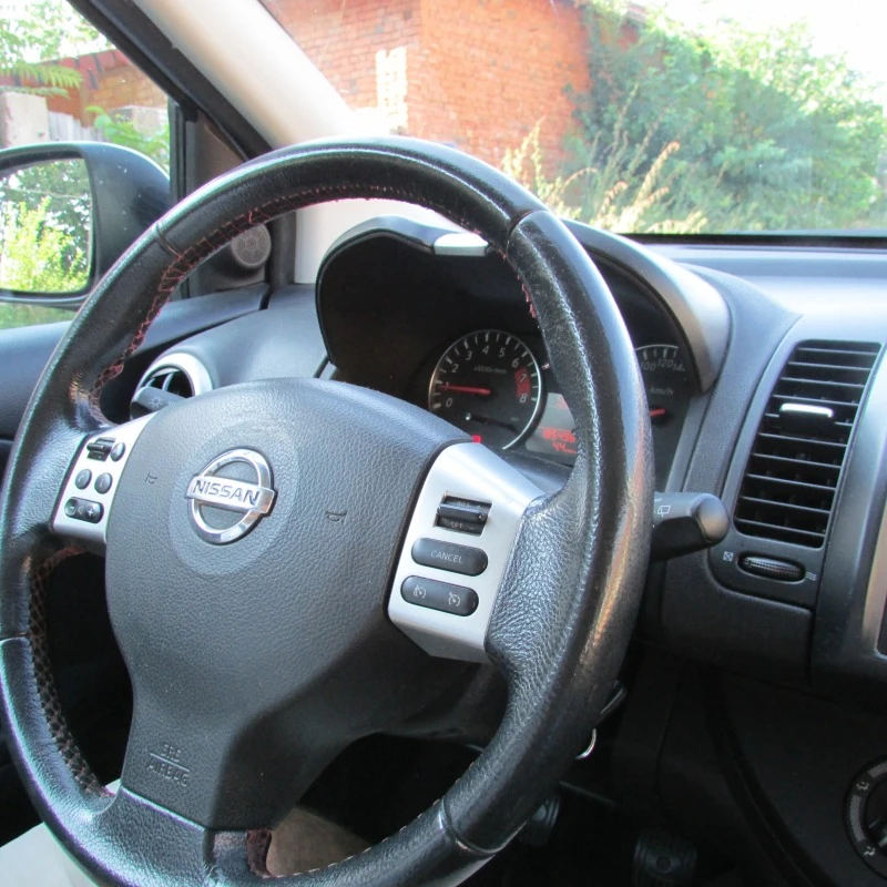 Nissan Note 1.4, снимка 9 - Автомобили и джипове - 47637096