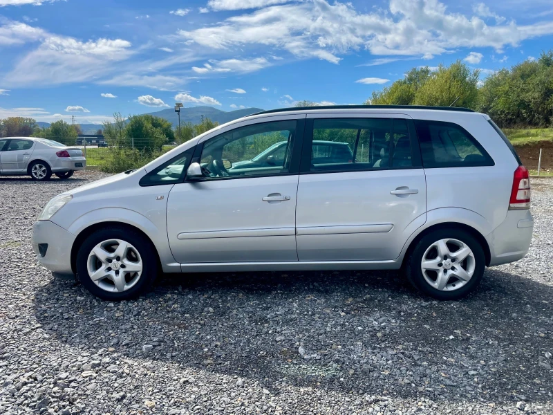 Opel Zafira 1.9 CDTI 150 000км, снимка 3 - Автомобили и джипове - 47537087