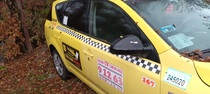 Kia Ceed 1.6 автоматик.газ, снимка 2 - Автомобили и джипове - 47964264