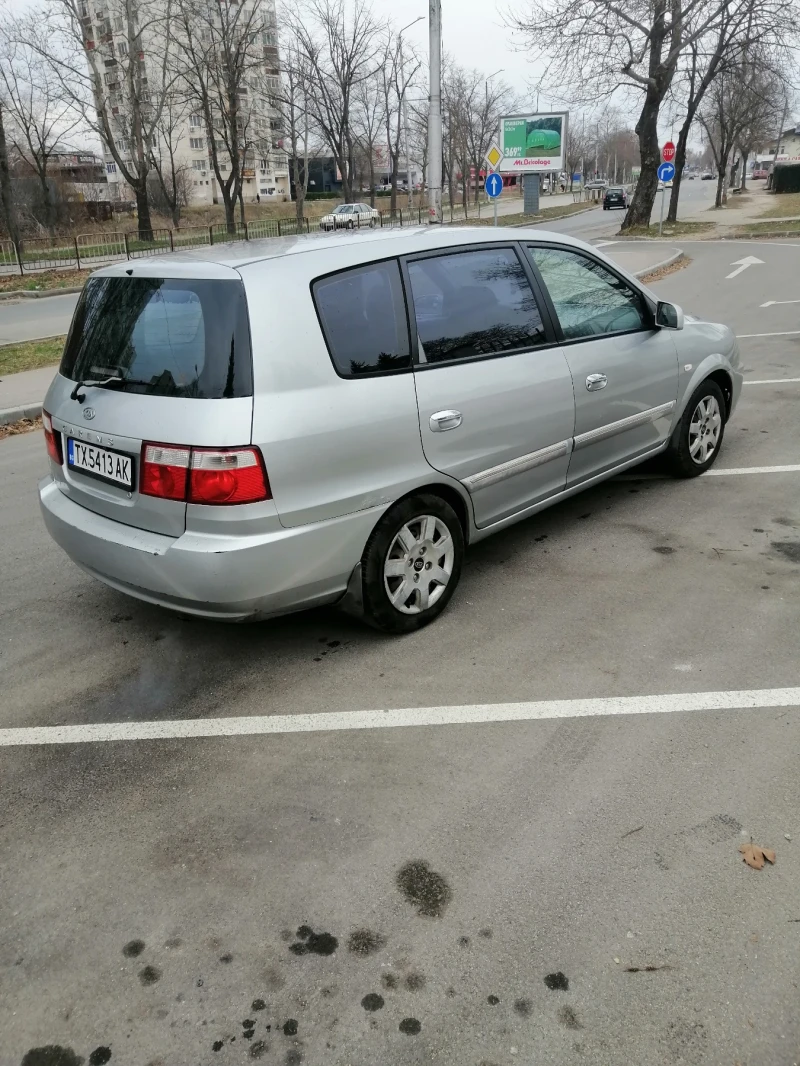 Kia Carens, снимка 3 - Автомобили и джипове - 48511026