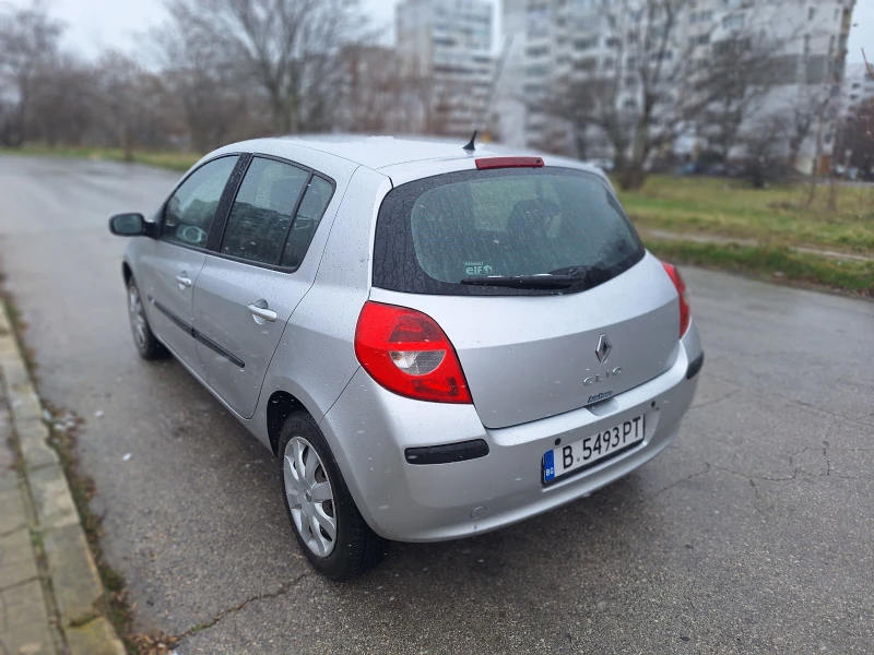 Renault Clio, снимка 5 - Автомобили и джипове - 49155617