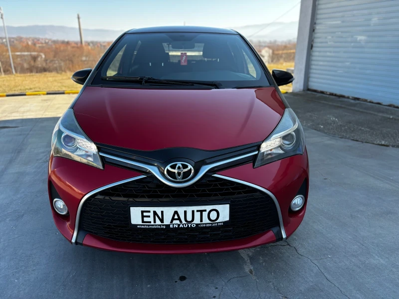 Toyota Yaris 1.3 I* NAVI* 123 000 KM* KTEO* COC* 2 KEYS* EURO 6, снимка 2 - Автомобили и джипове - 49370658