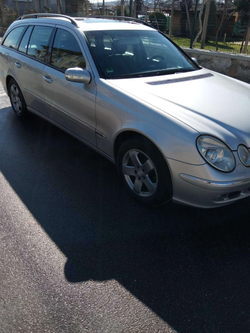 Mercedes-Benz E 320, снимка 2 - Автомобили и джипове - 49605551