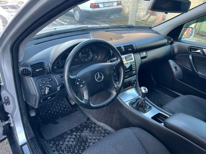 Mercedes-Benz C 200 C200 CDI * FACE LIFT* 6ск, снимка 9 - Автомобили и джипове - 52915257