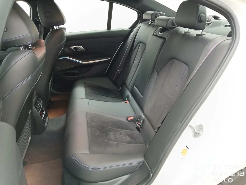 BMW 330 d xDrive M Sport Paket Sportautomatic, снимка 8 - Автомобили и джипове - 53203725