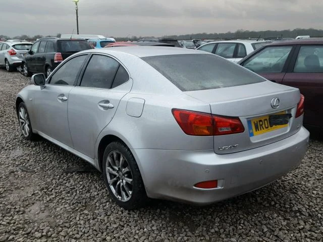 Lexus IS 220dЧАСТИ, снимка 9 - Автомобили и джипове - 21466071