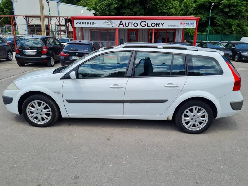 Renault Megane 1.9 дизел!, снимка 4 - Автомобили и джипове - 36969817