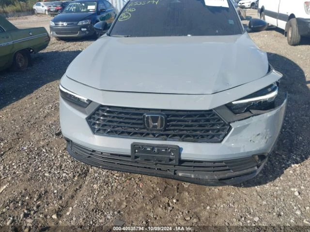 Honda Accord HYBRID SPORT-L, снимка 12 - Автомобили и джипове - 48195226