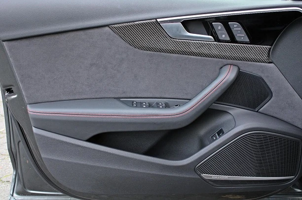 Audi A4 Avant 45 TFSI Quattro = S-line = Гаранция - изображение 6