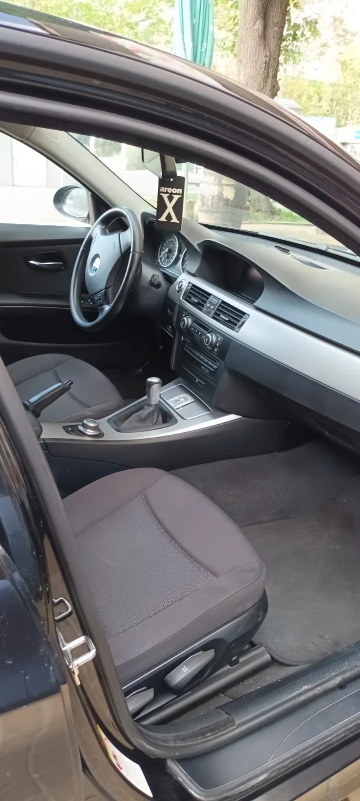 BMW 320, снимка 8 - Автомобили и джипове - 54595516