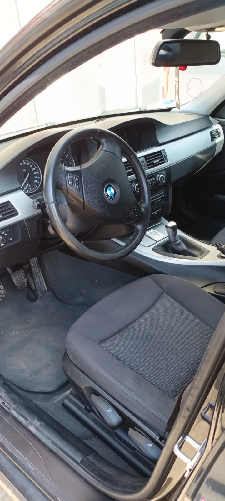 BMW 320, снимка 7 - Автомобили и джипове - 54595516
