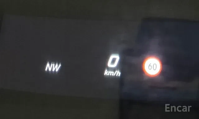 Mercedes-Benz E 400 COUPE / 4M / PANO / 360 / HUD / ОБДУХ / ЛИЗИНГ, снимка 14 - Автомобили и джипове - 55755037