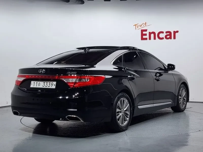 Hyundai Grandeur HG240, снимка 2 - Автомобили и джипове - 56325239