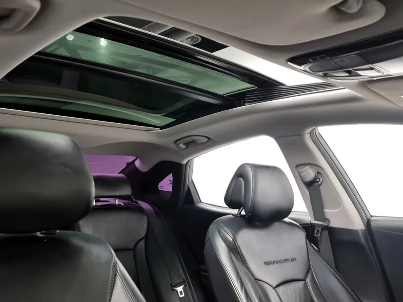 Hyundai Grandeur HG240, снимка 15 - Автомобили и джипове - 56325239