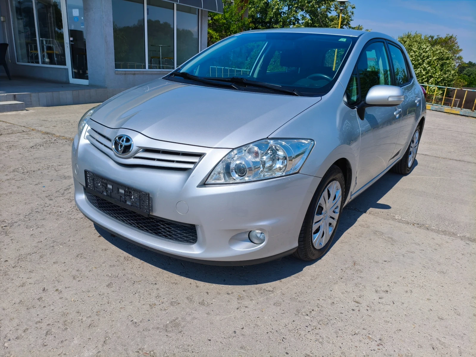 Toyota Auris Facelift , снимка 1