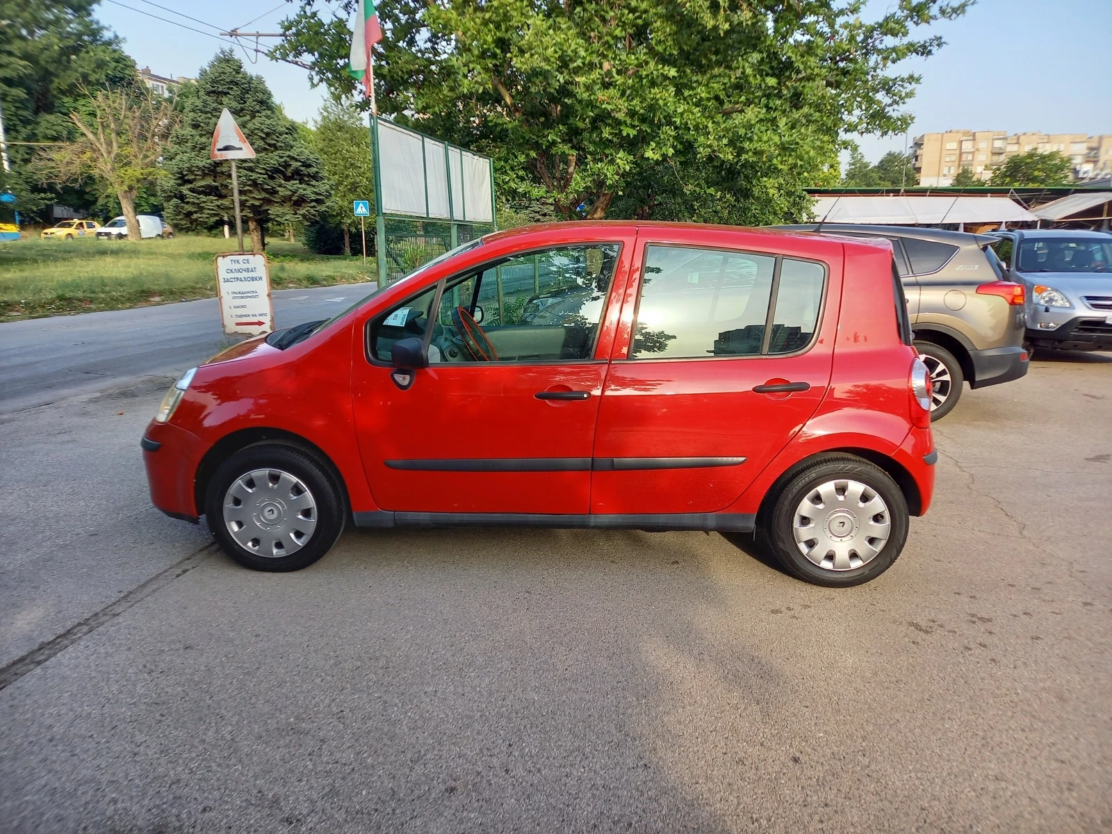 Renault Modus 1.2 BARTER 75 - изображение 8