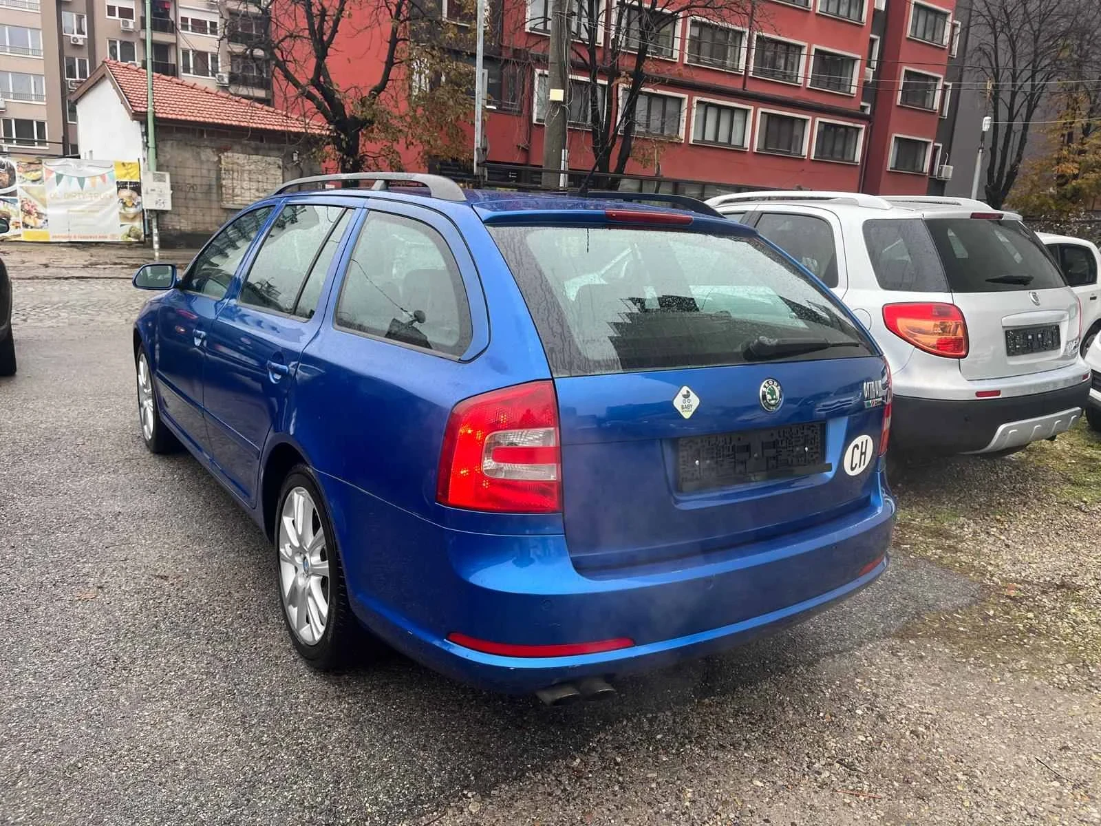 Skoda Octavia 2.0i VRS - изображение 4