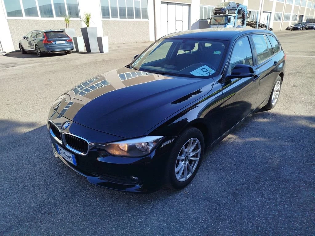 BMW 318 Touring Sport - изображение 4