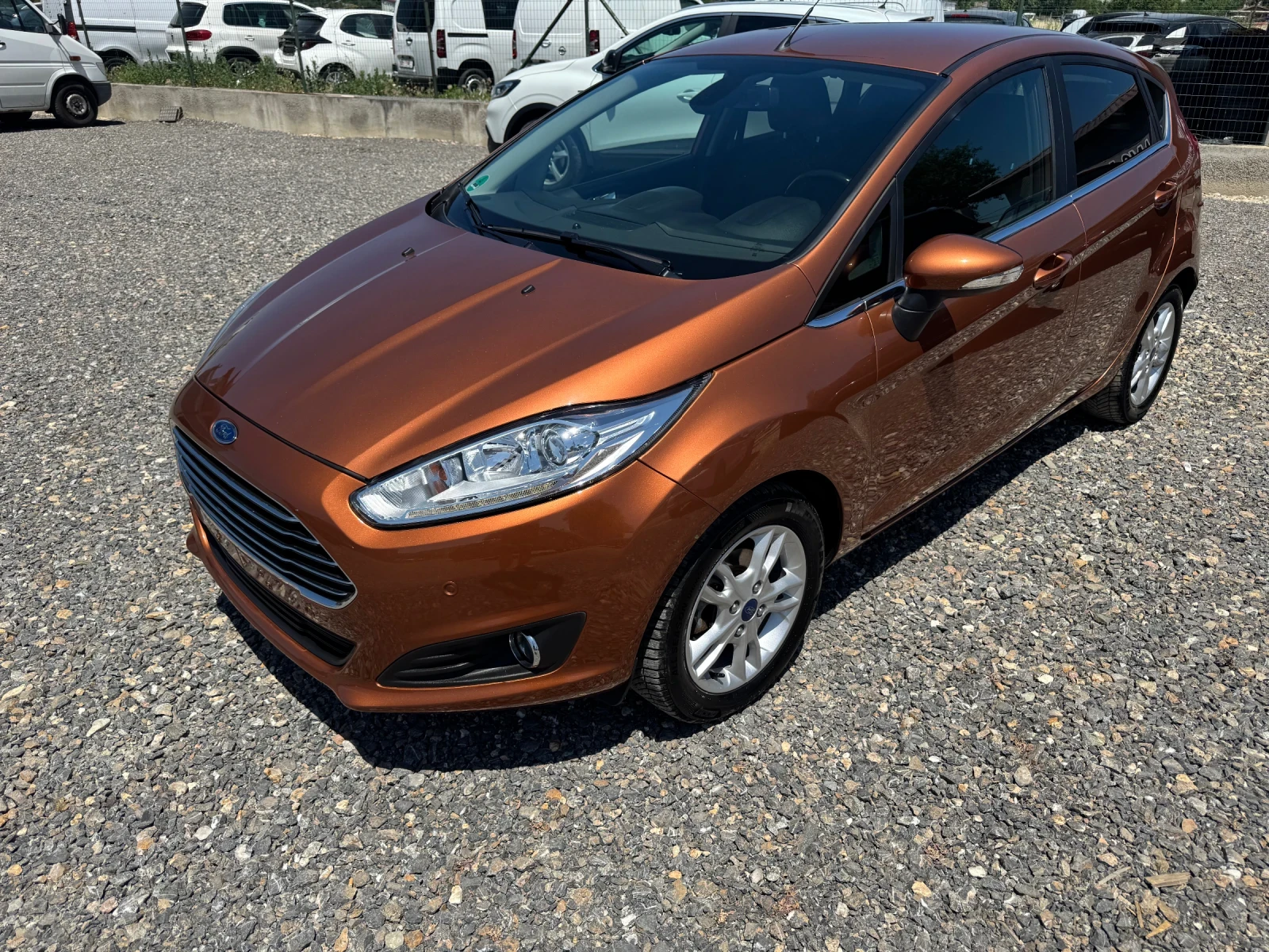 Ford Fiesta 1.5TDCI TITANIUM - изображение 3