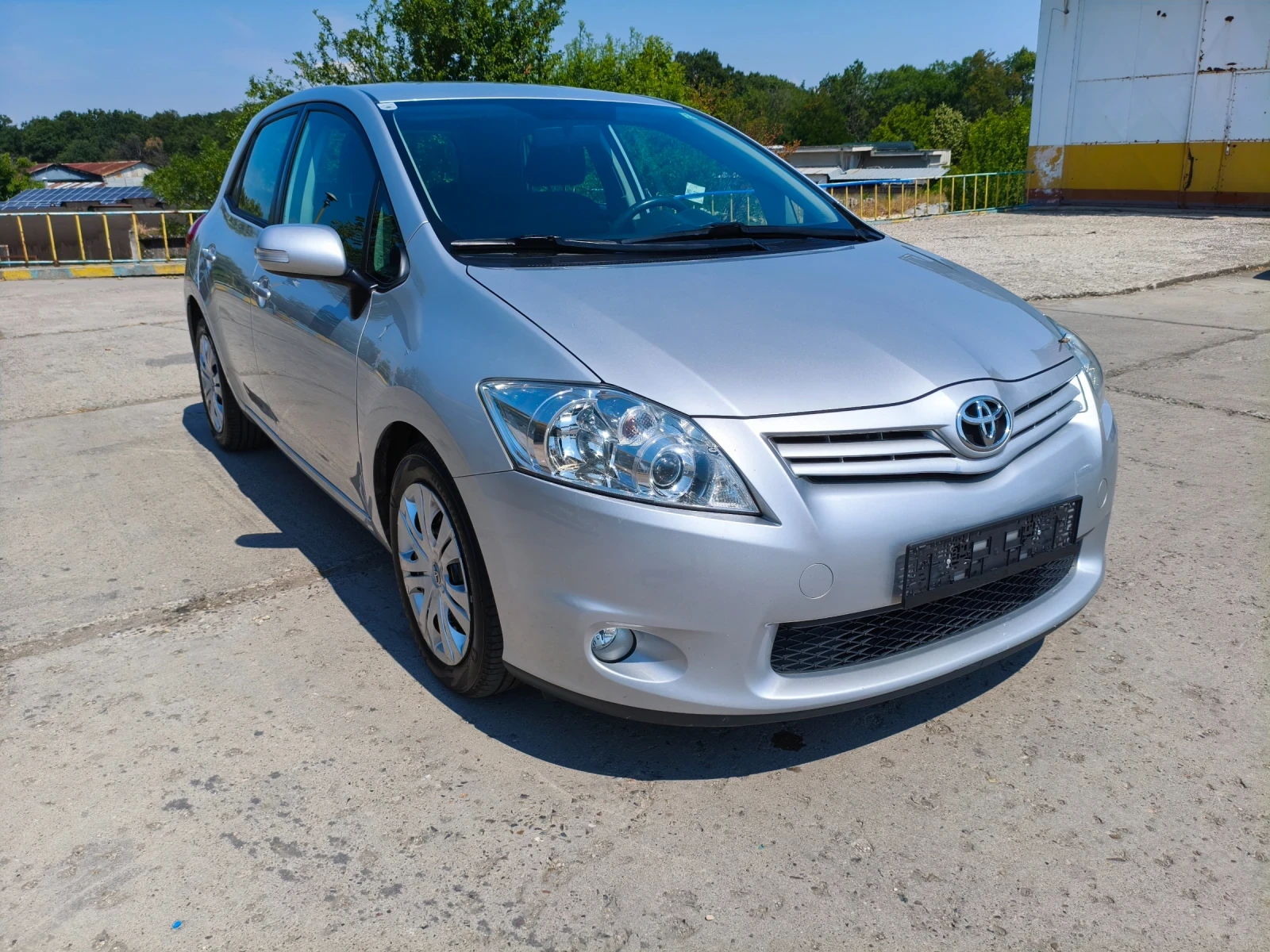 Toyota Auris Facelift  - изображение 3