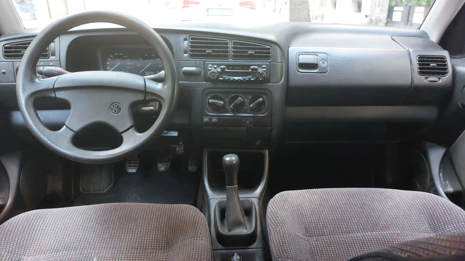 VW Vento  - изображение 10
