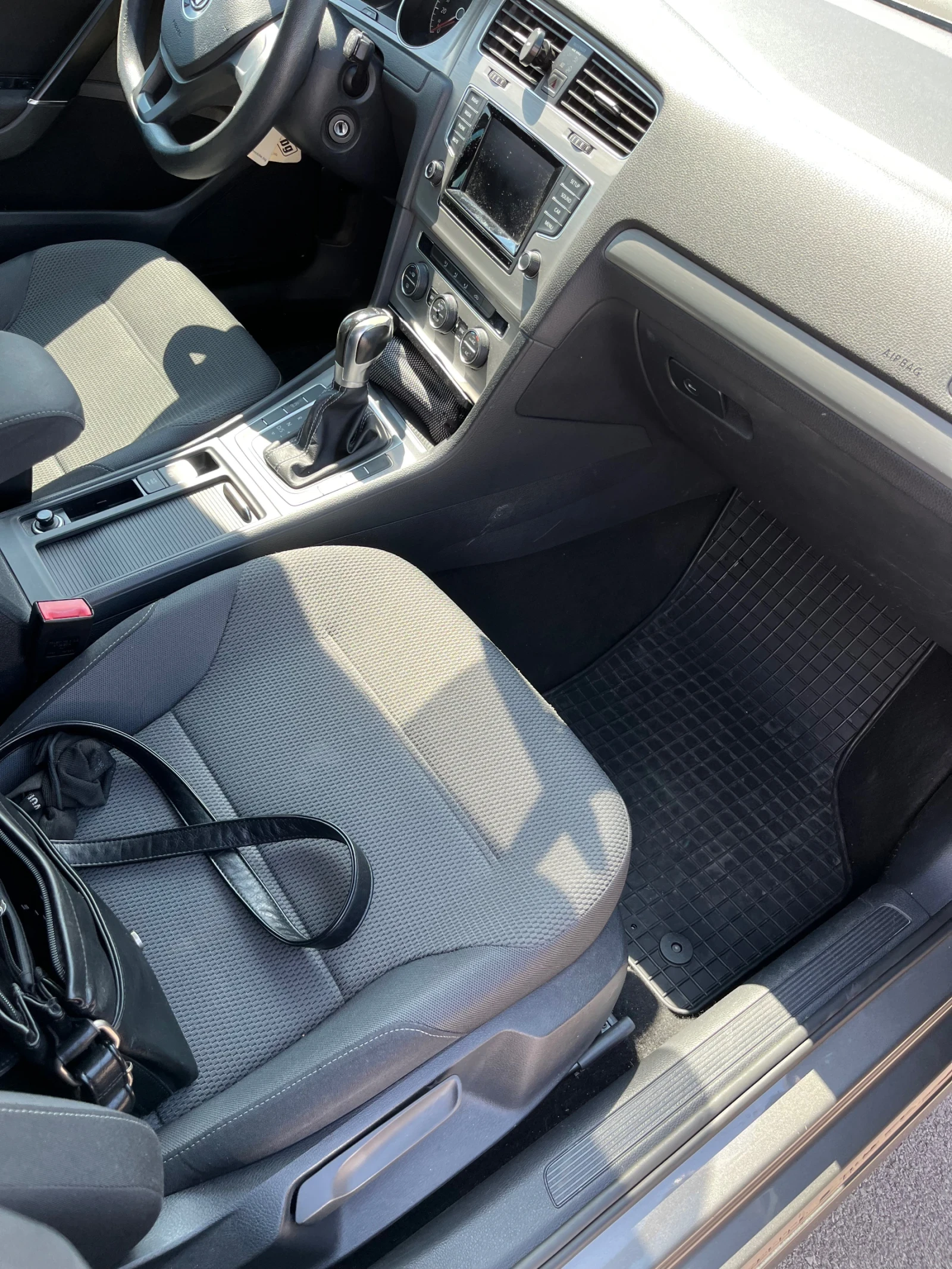 VW Golf  - изображение 10