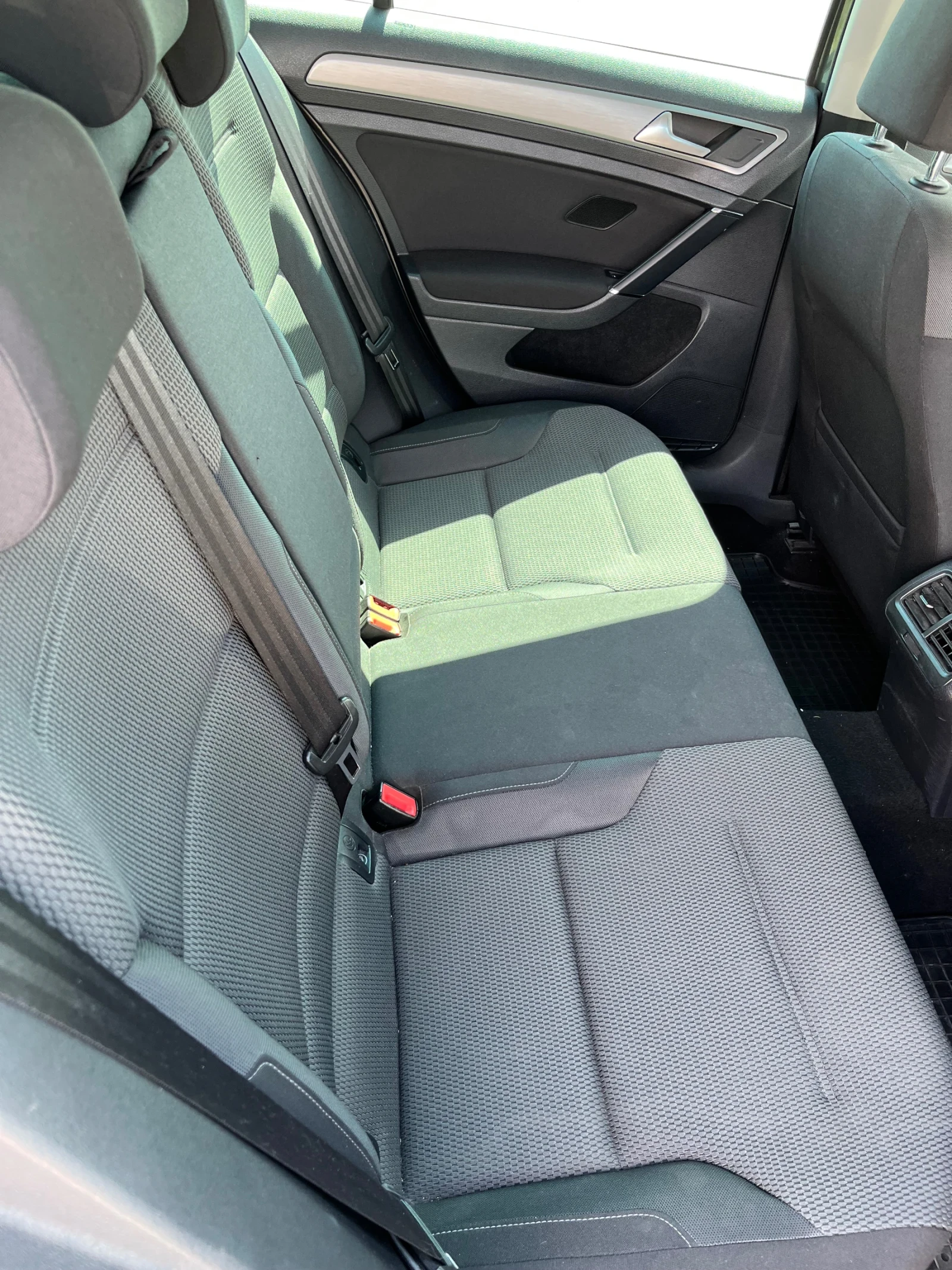 VW Golf  - изображение 9