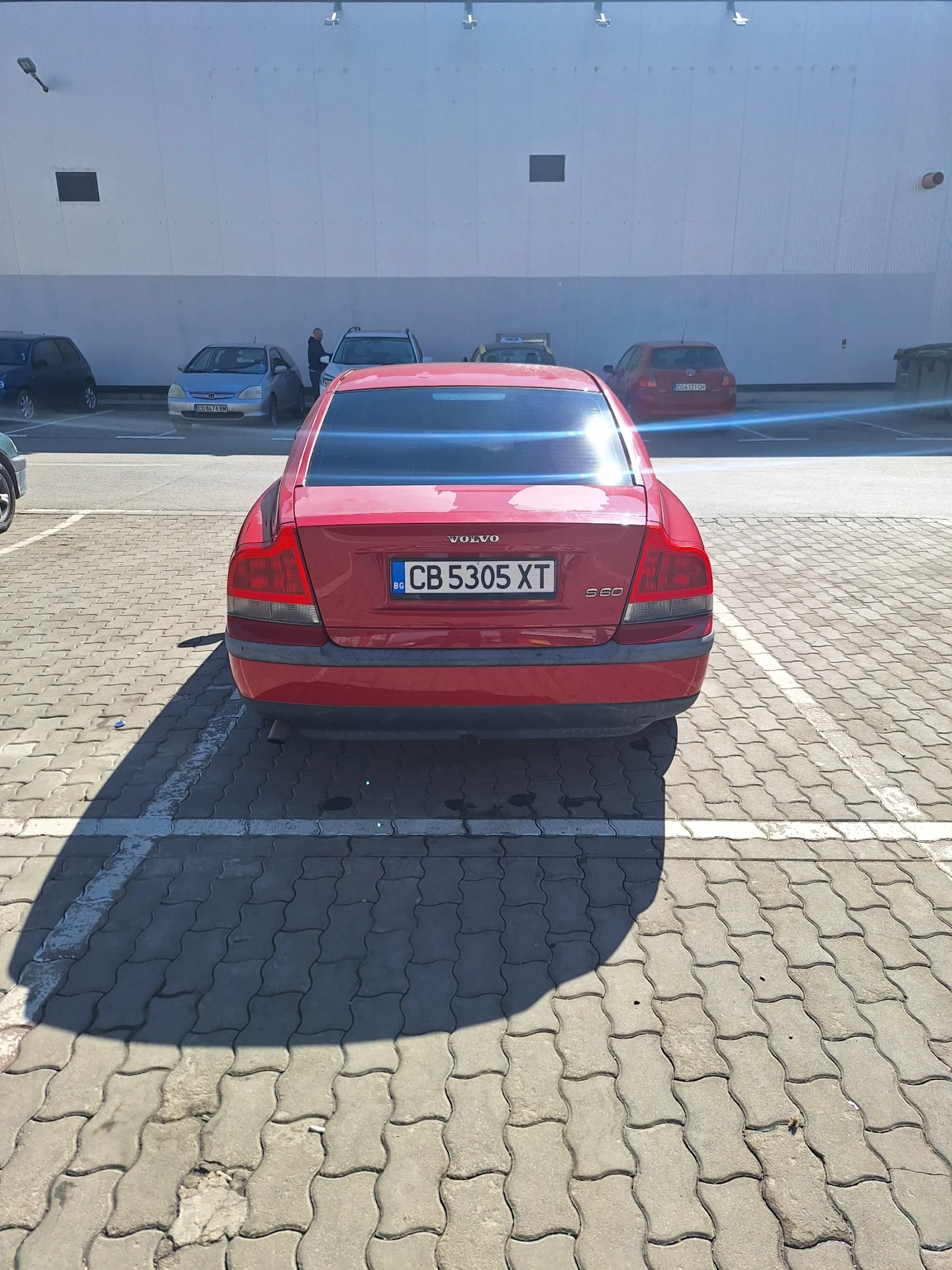 Volvo S60  - изображение 3