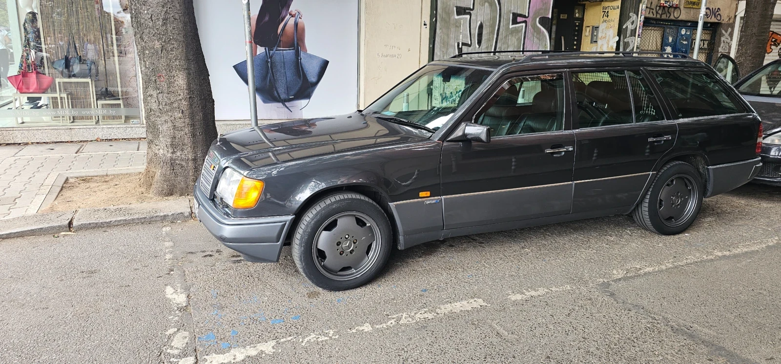 Mercedes-Benz 124 Е 2.8 Бензин - 7 местен  | Mobile.bg — изображение 14