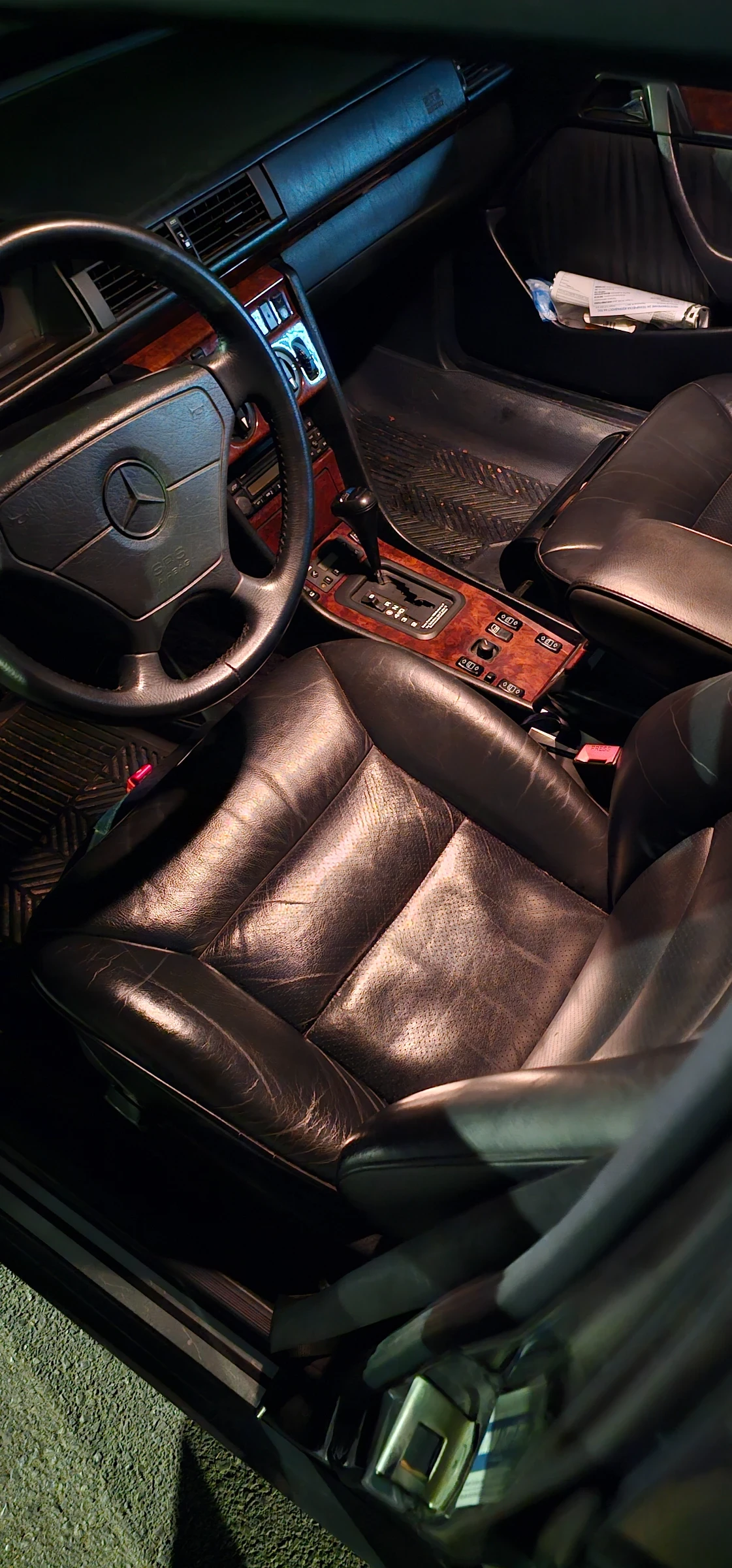 Mercedes-Benz 124 Е   2.8 - изображение 8
