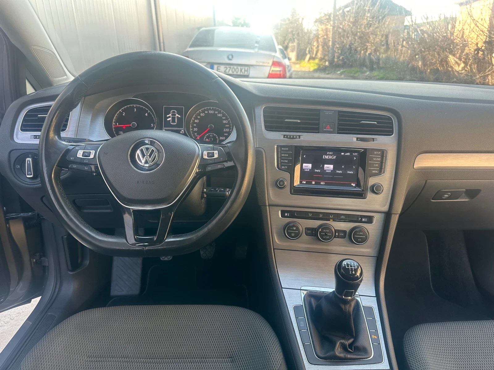 VW Golf 1.6TDI* MULTI* 360* NAVI* �������� �������*  | Mobile.bg � ����������� 12