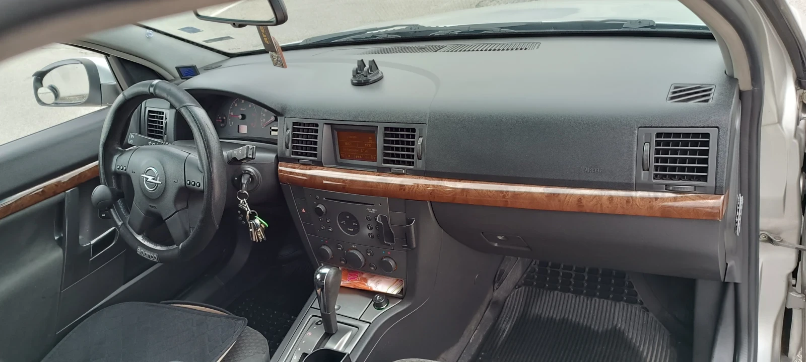 Opel Vectra 2.2dti - изображение 10