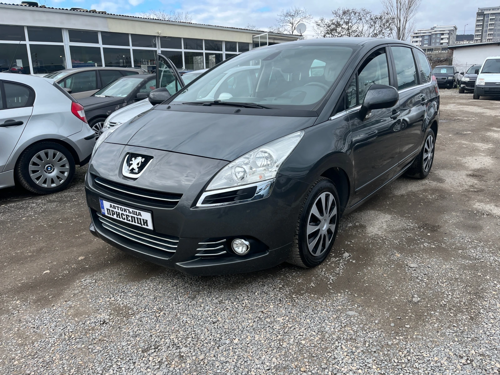 Peugeot 5008 2.0HDI 7 МЕСТА, TV - изображение 2