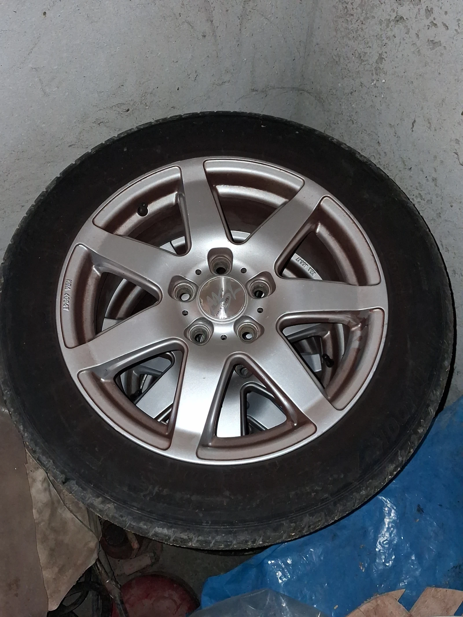 VW Touran, снимка 12 - Автомобили и джипове - 53745965