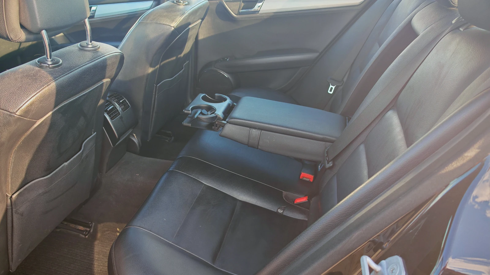 Mercedes-Benz C 350 cdi E5, снимка 12 - Автомобили и джипове - 54100171