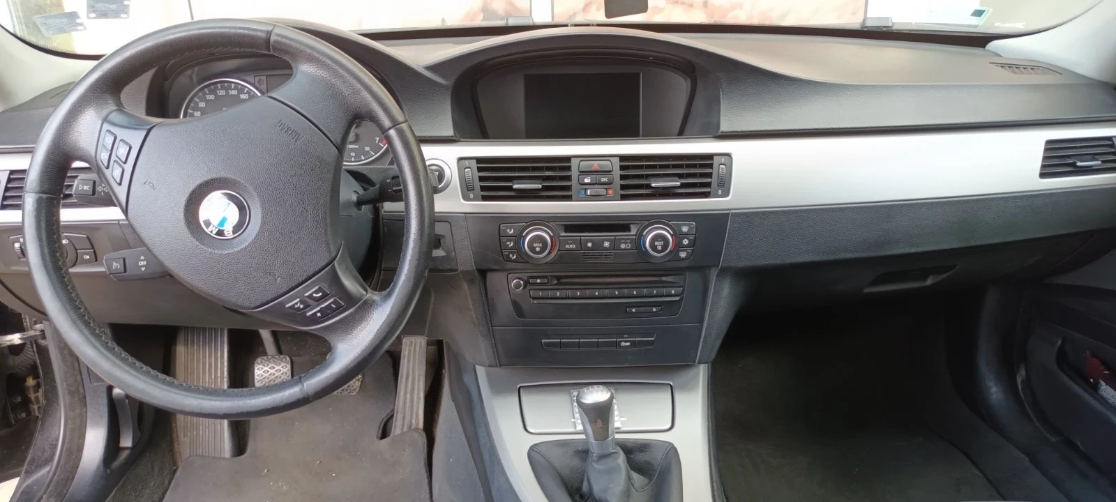 BMW 320, снимка 6 - Автомобили и джипове - 54595516