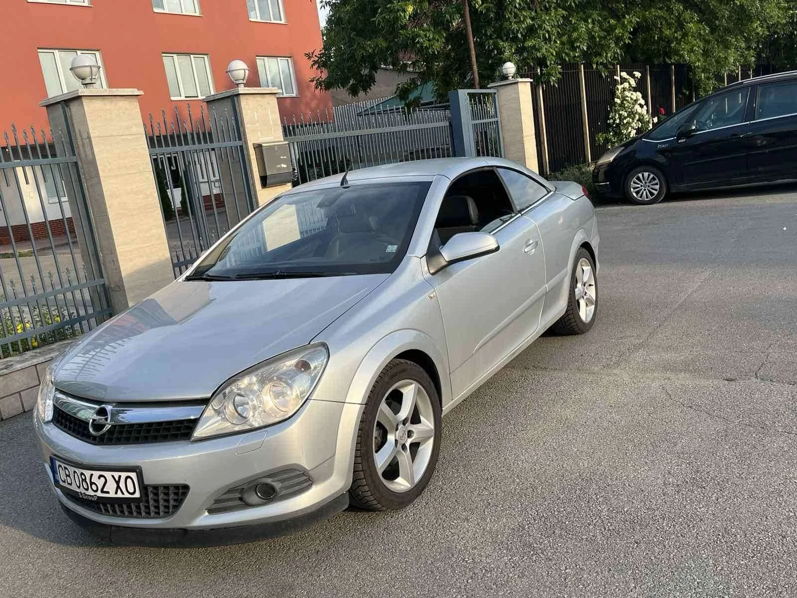 Opel Astra, снимка 7 - Автомобили и джипове - 55015118