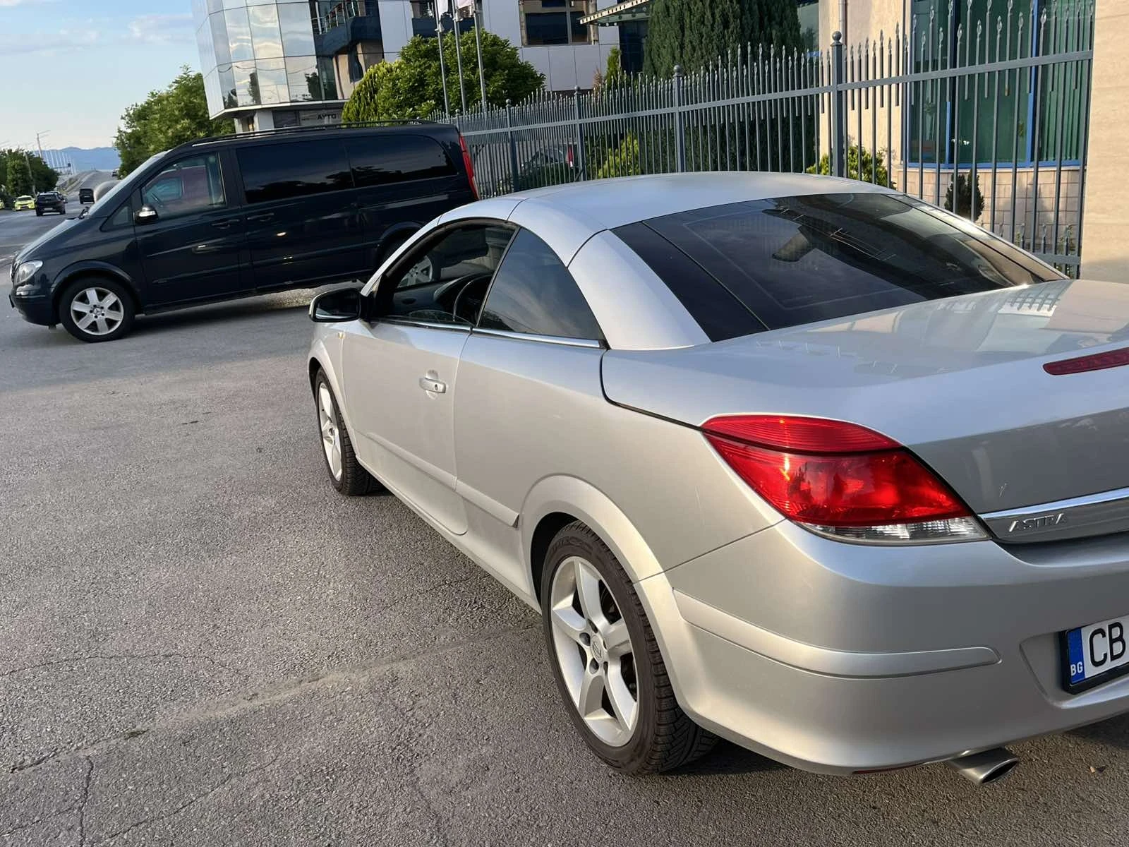 Opel Astra, снимка 5 - Автомобили и джипове - 55015118